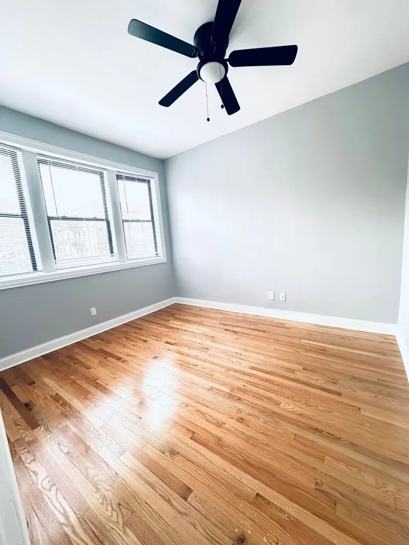 4410 N Hazel St, , 60640, USA 60640-unit#2ND FLOOR-Chicago-IL