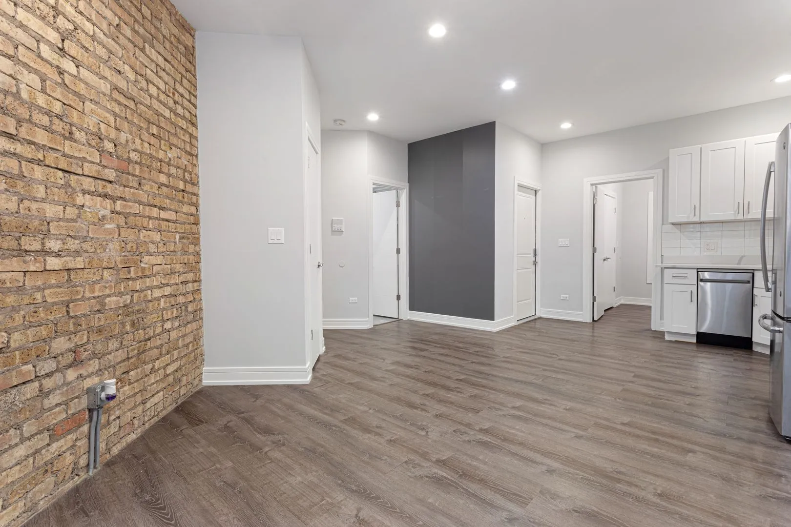 1063 W Glenlake Ave, , 60660, USA 60660-unit#1N-Chicago-IL