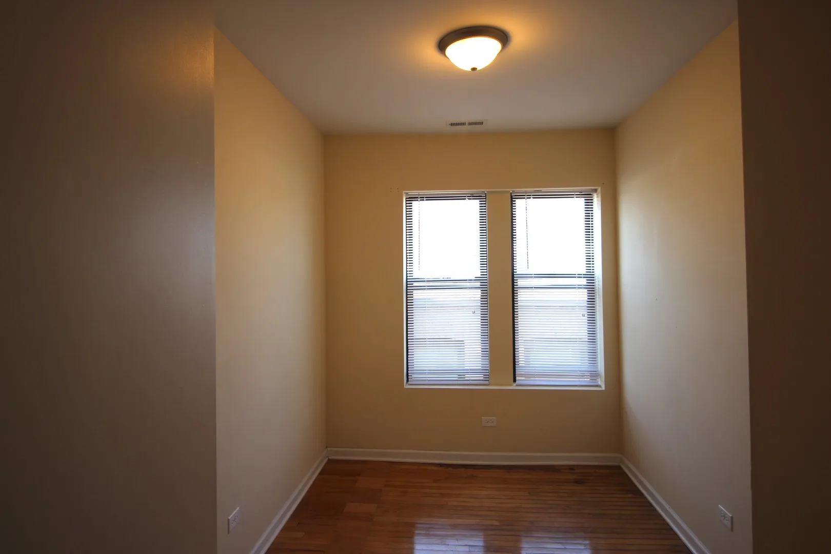 4750 N Sacramento Ave, ,  60625, USA 60625-unit#2W-Chicago-IL