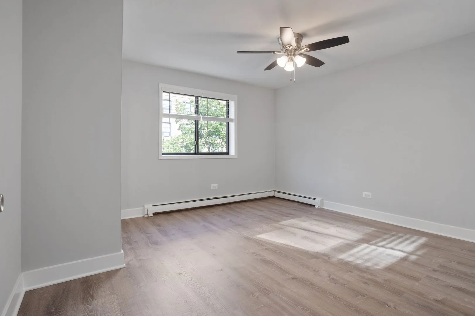 6201 N Kenmore Ave, , 60660, USA 60660-unit#501-Chicago-IL