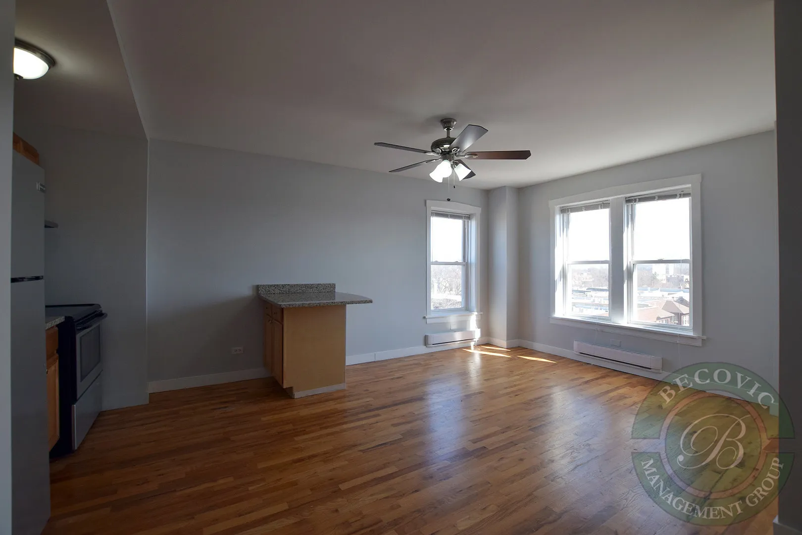 7450 N Greenview Ave, , 60626, USA 60626-unit#71-Chicago-IL