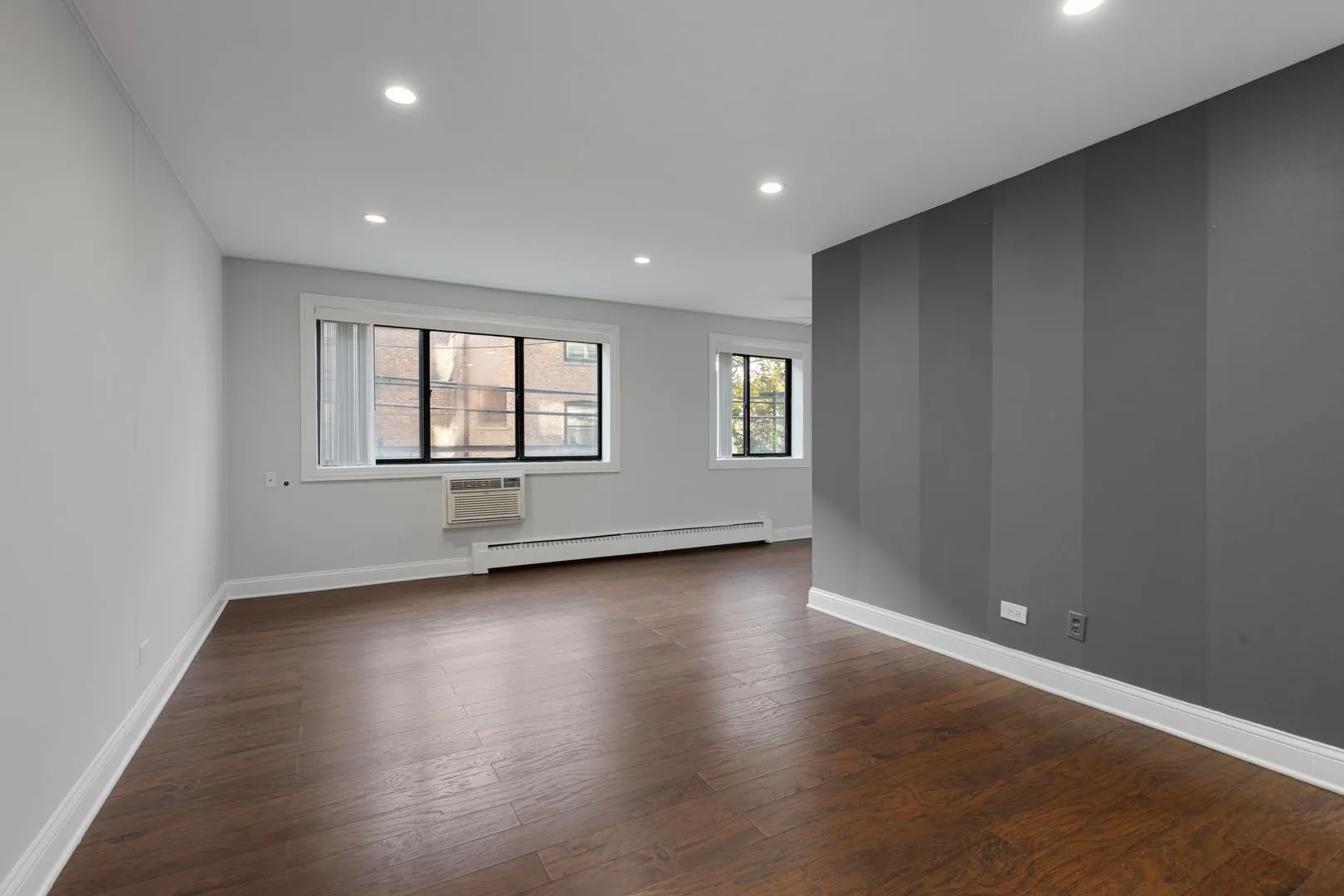 5534 N Kenmore Ave, , 60640, USA 60640-unit#208-Chicago-IL