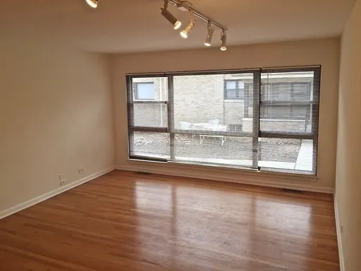 1942 Linden Ave, ,  60035, USA 60035-unit#D-Highland Park-IL