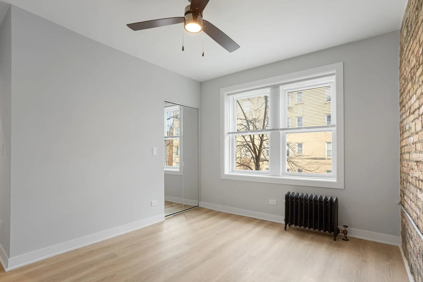 7389 N Damen Ave, , 60645, USA 60645-unit#1E-Chicago-IL