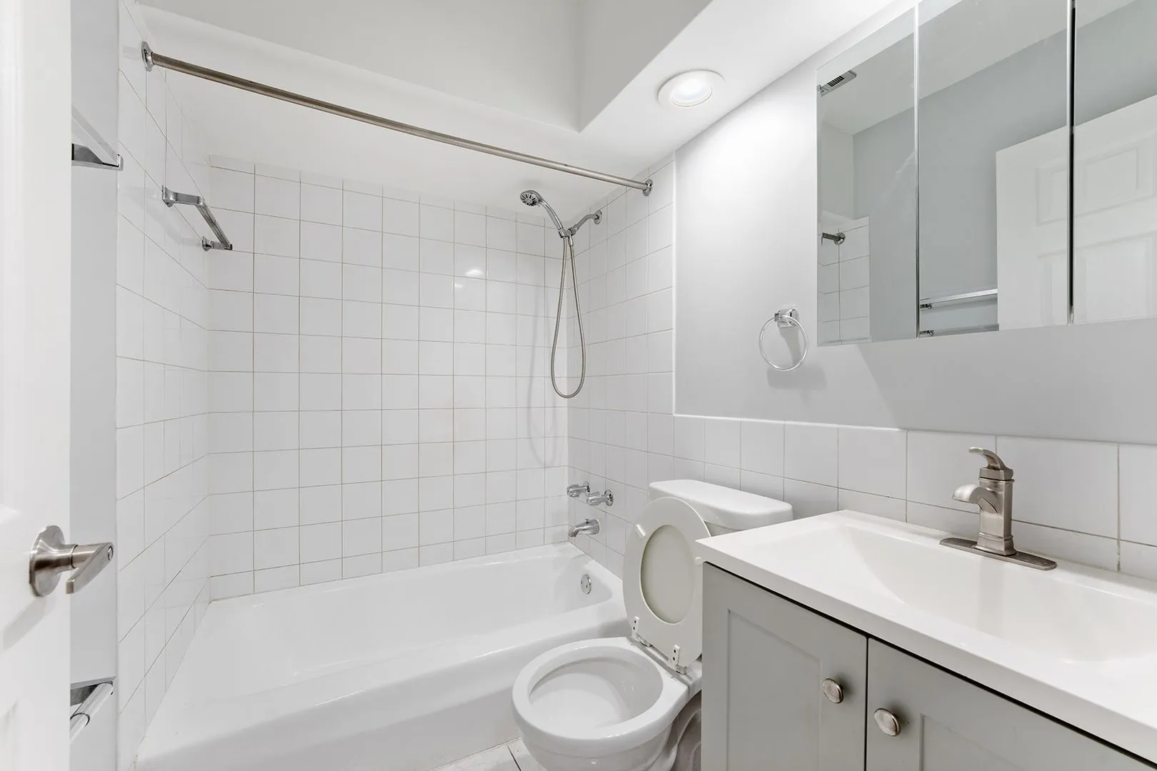 6758 N Sheridan Rd, ,  60626, USA 60626-unit#540-Chicago-IL