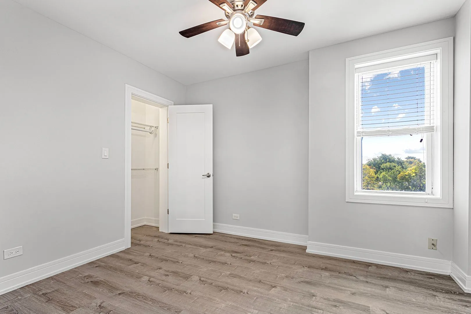 1521 W Sherwin Ave, ,  60626, USA 60626-unit#601-Chicago-IL