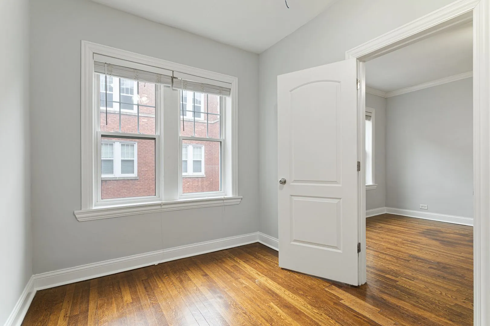 6112 N Winthrop Ave, ,  60660, USA 60660-unit#2W-Chicago-IL