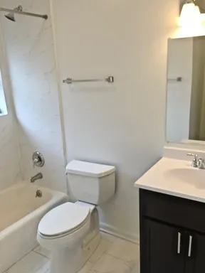 1942 Linden Ave, ,  60035, USA 60035-unit#D-Highland Park-IL