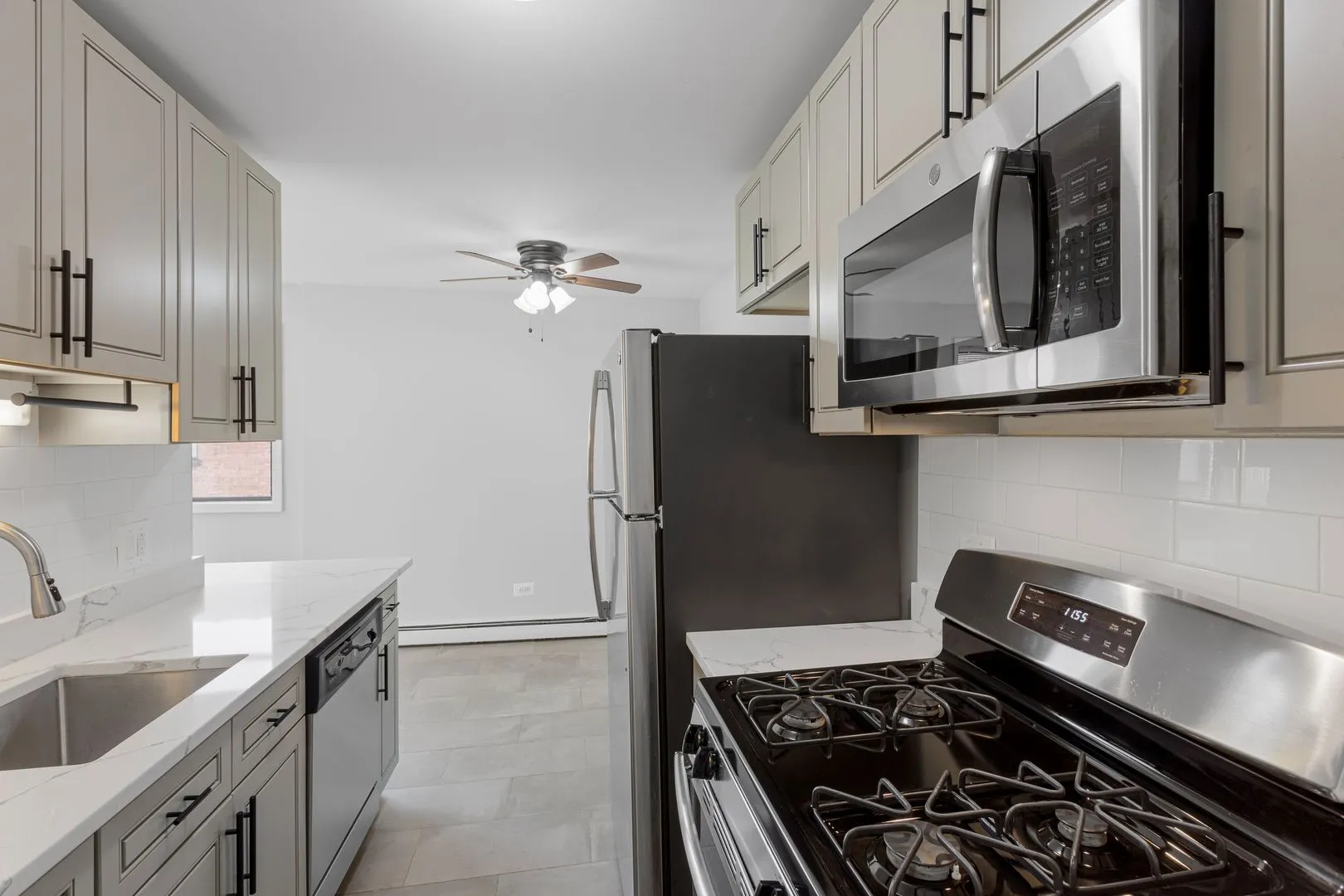 6201 N Kenmore Ave, , 60660, USA 60660-unit#503-Chicago-IL