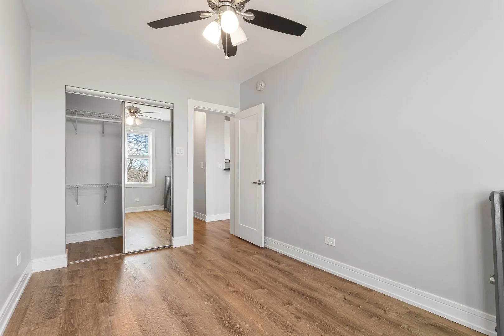 1521 W Sherwin Ave, ,  60626, USA 60626-unit#607-Chicago-IL