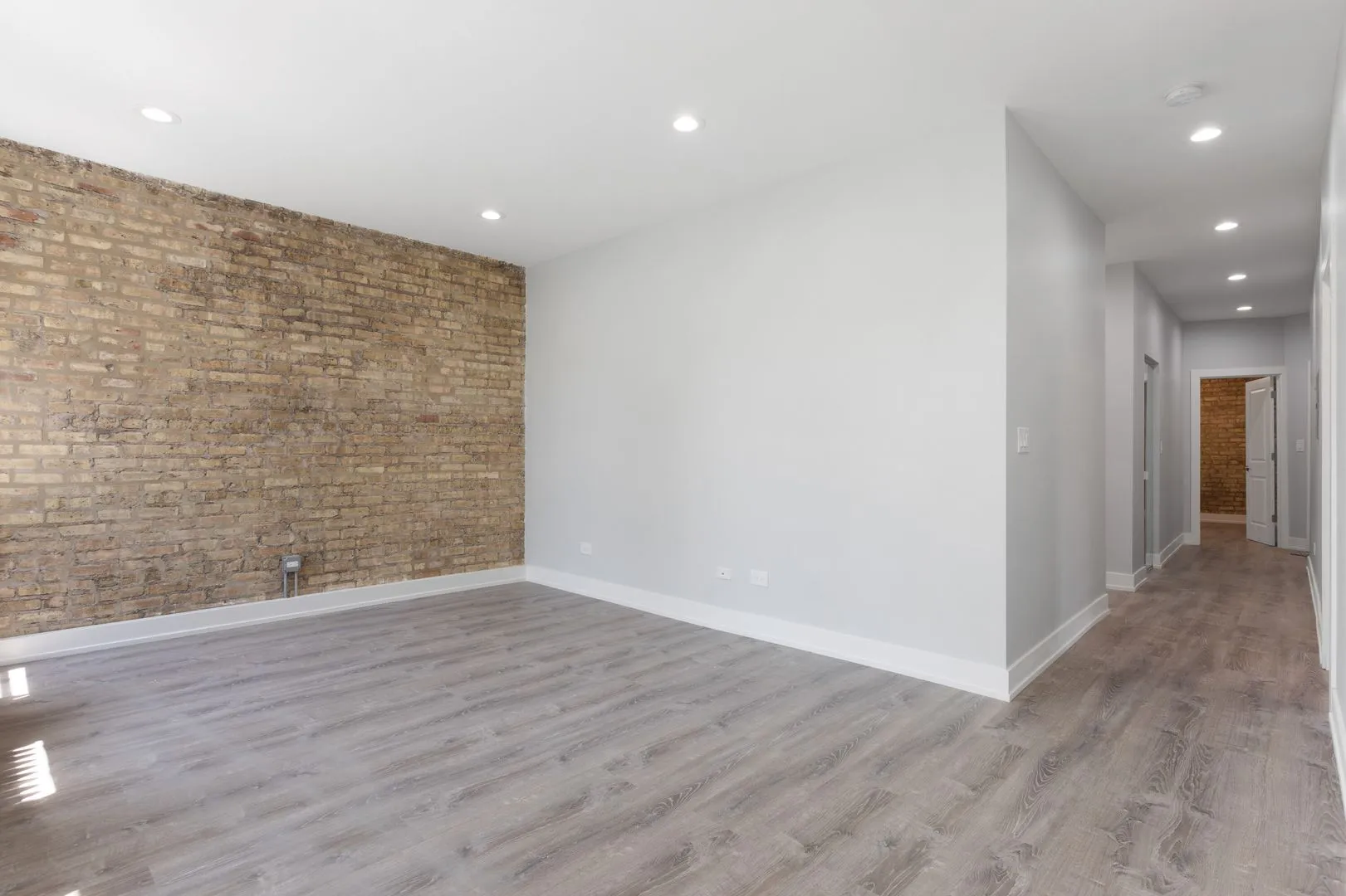 1320 W Birchwood Ave, , 60626, USA 60626-unit#1-Chicago-IL