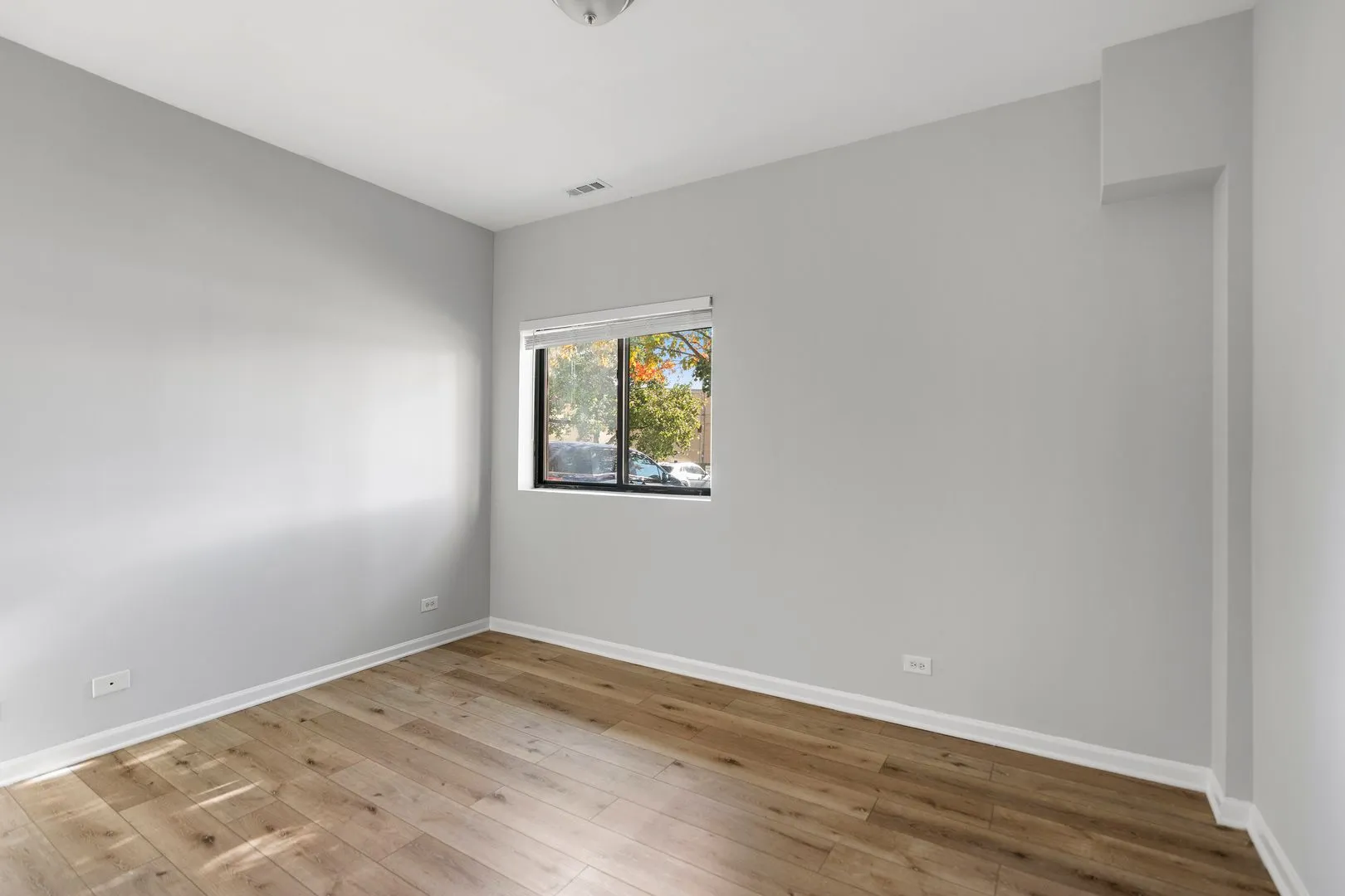 2451 W Howard St, , 60645, USA 60645-unit#106-Chicago-IL