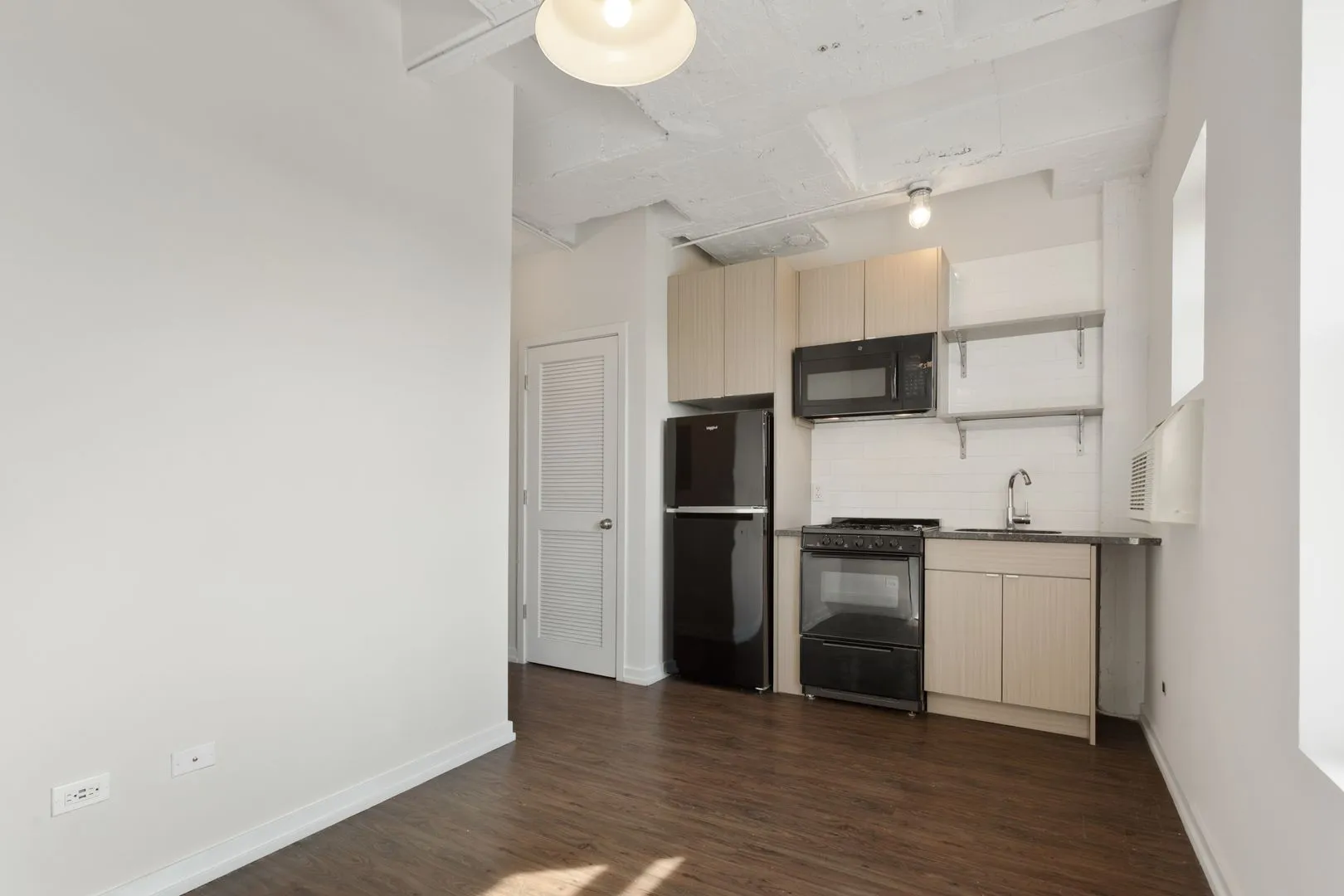 1325 W Wilson Ave, ,  60640, USA 60640-unit#705-Chicago-IL