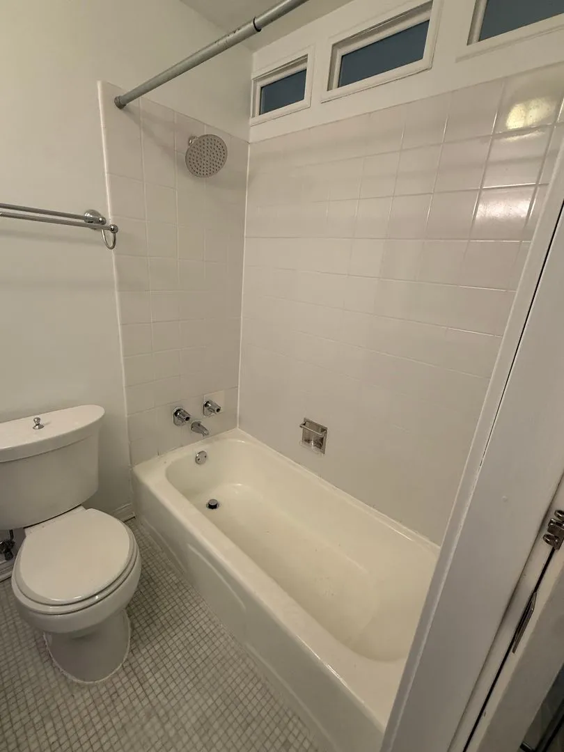 230 E Ontario St, ,  60611, USA 60611-unit#1403-Chicago-IL