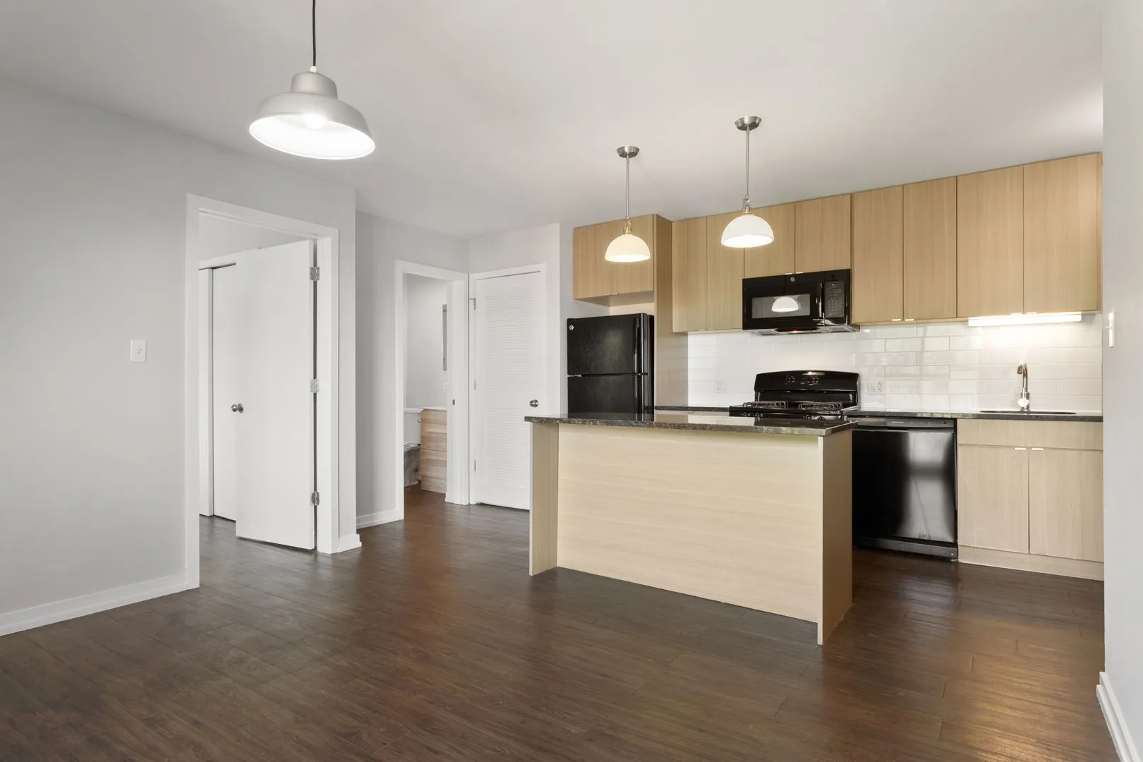 5411 N Winthrop Ave, ,  60640, USA 60640-unit#202-Chicago-IL