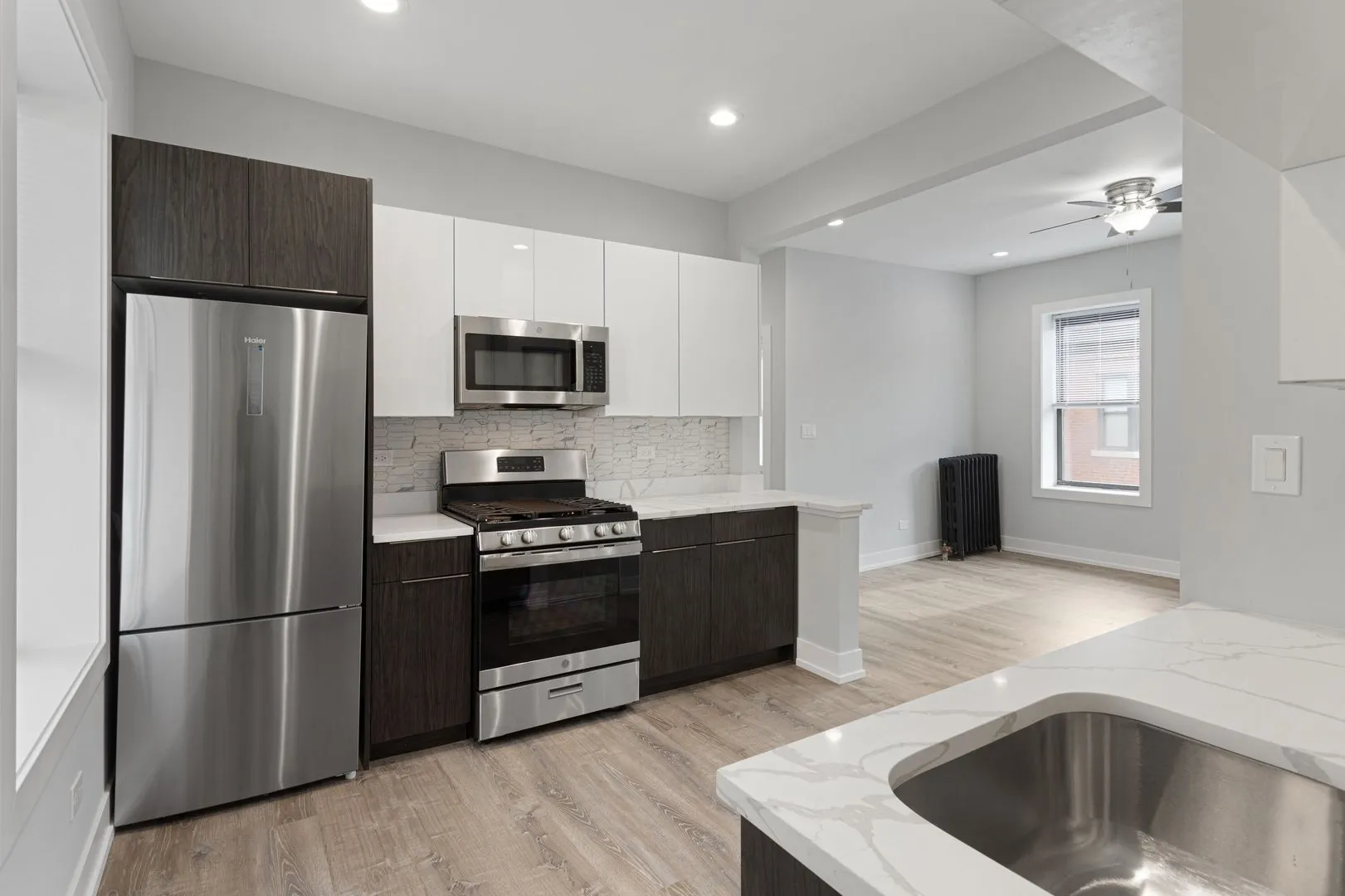 7425 N Clark St, , 60626, USA 60626-unit#2-Chicago-IL