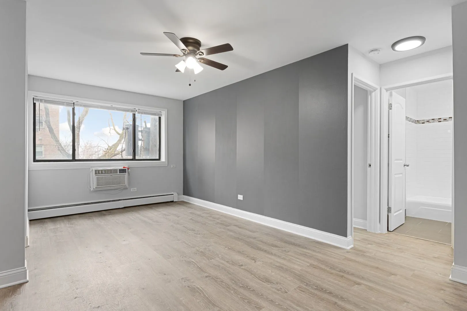 6001 N Kenmore Ave, ,  60660, USA 60660-unit#310-Chicago-IL