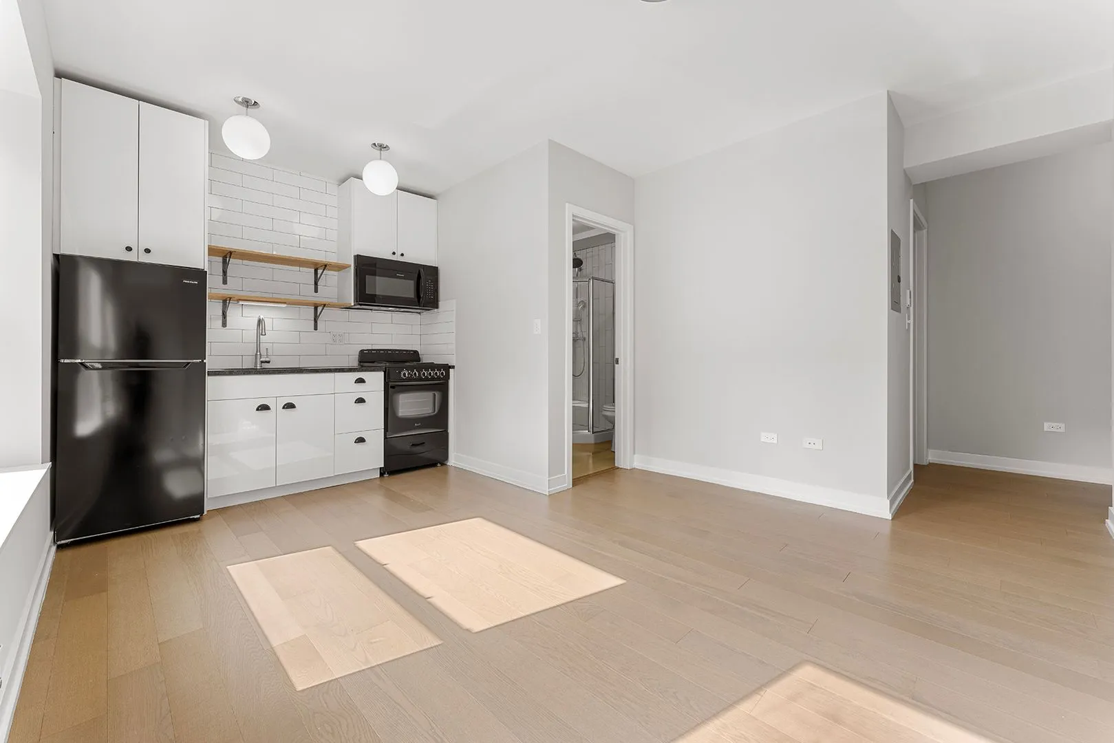 6019 N Winthrop Ave, , 60660, USA 60660-unit#407-Chicago-IL
