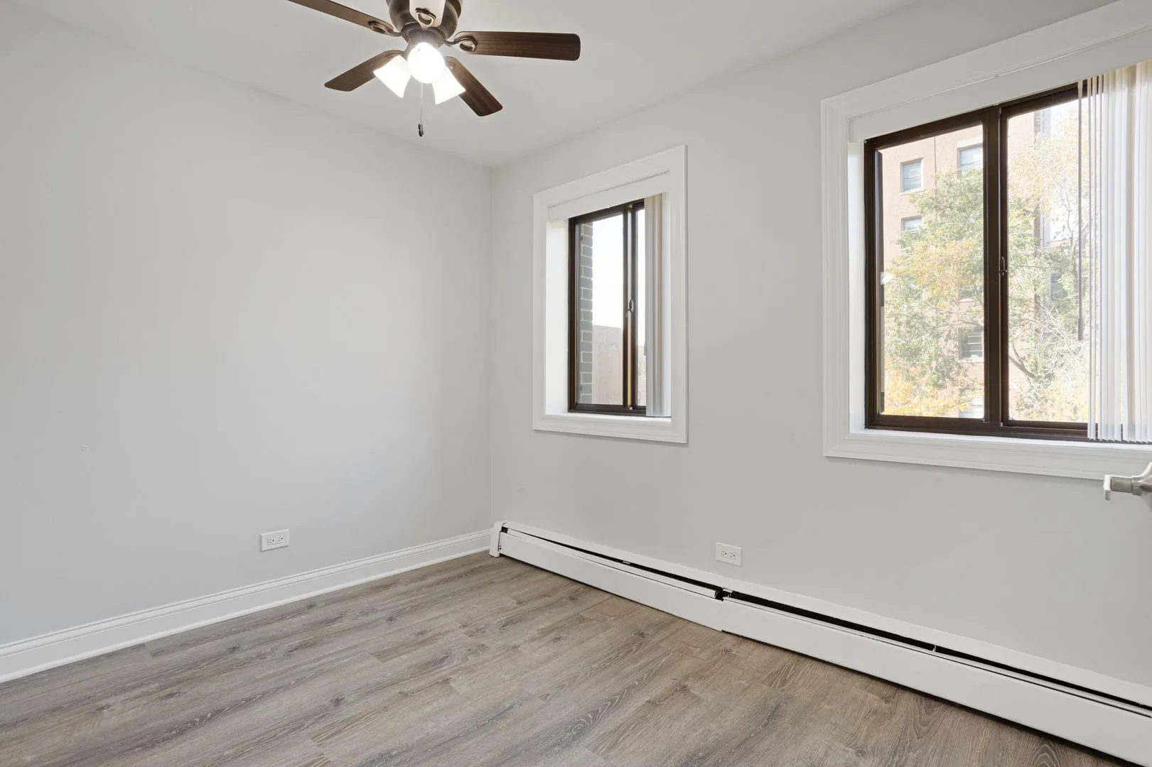 6029 N Winthrop Ave, , 60660, USA 60660-unit#401-Chicago-IL