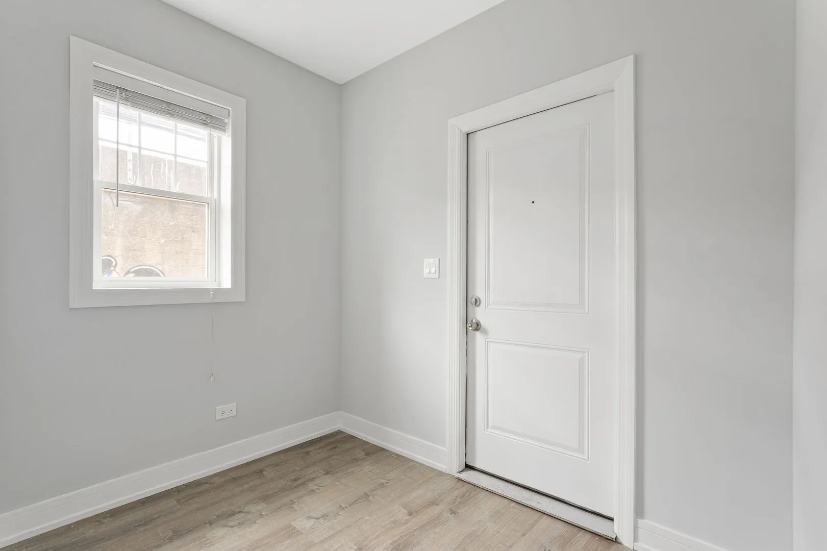 6114 N Winthrop Ave, ,  60660, USA 60660-unit#1N-Chicago-IL