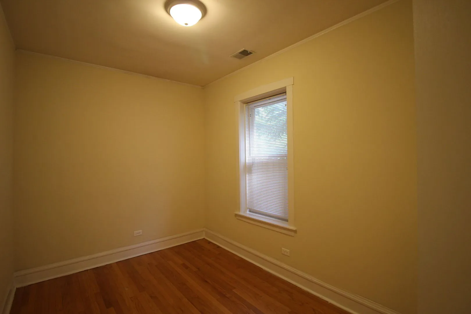 3767 N Pulaski Rd, , 60641, USA 60641-unit#2R-Chicago-IL