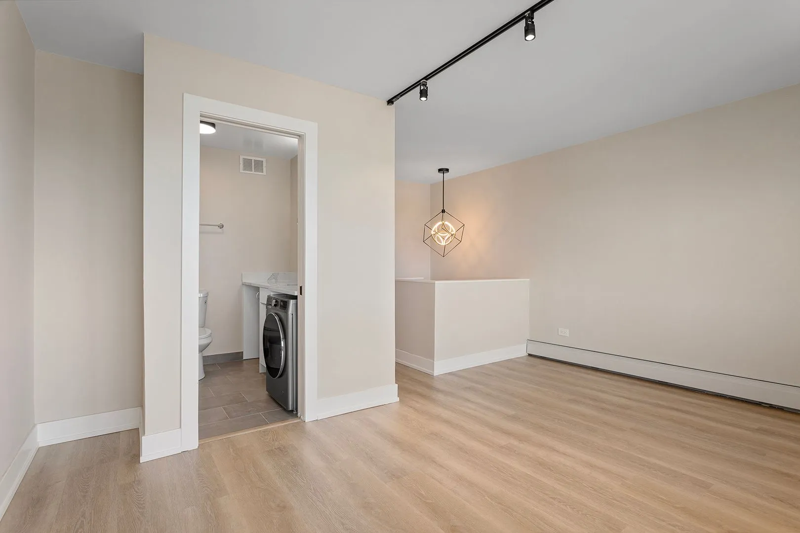 6166 N Sheridan Rd, ,  60660, USA 60660-unit#22B-Chicago-IL