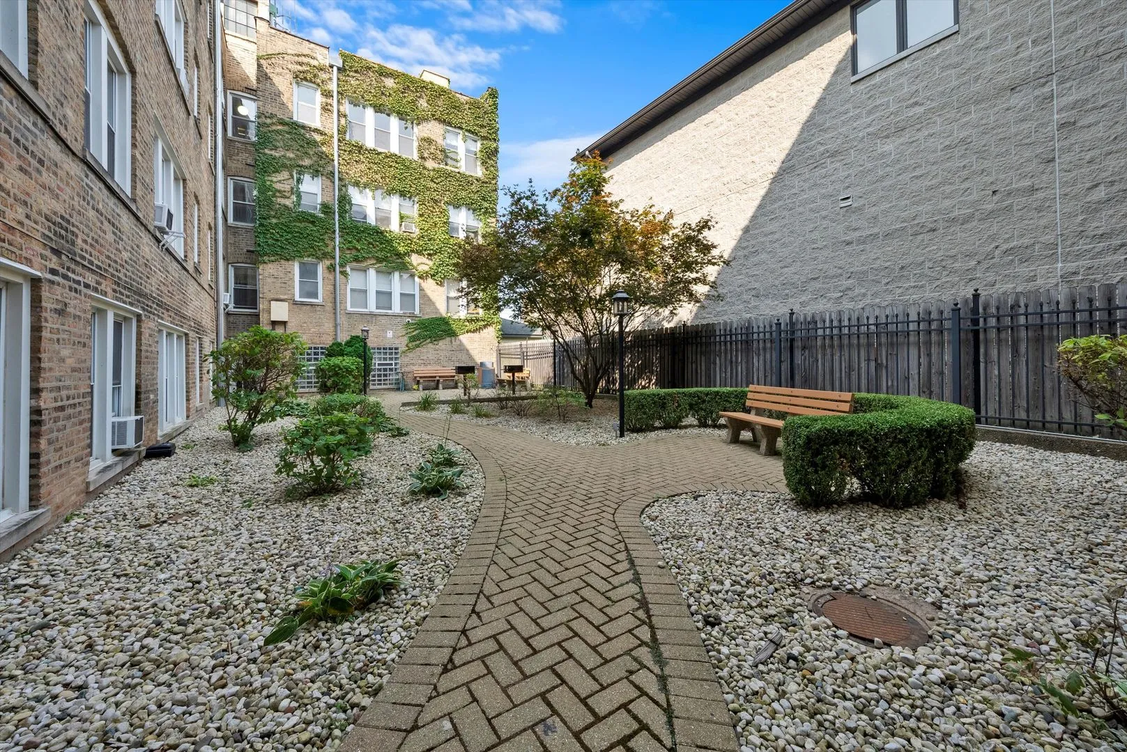 2600 N Kimball Ave, ,  60647, USA 60647-unit#414-Chicago-IL