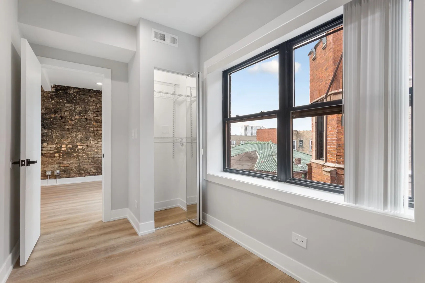 1554 W Juneway Terrace, ,  60626, USA 60626-unit#3R-Chicago-IL