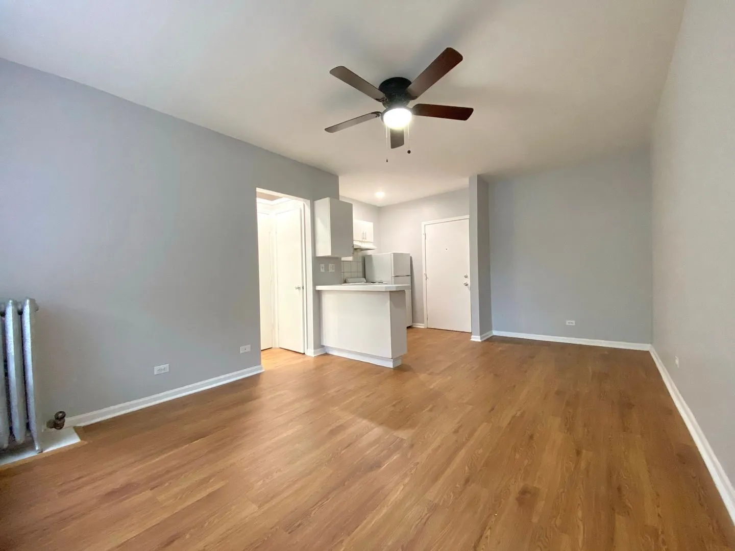 4031 N Kenmore Ave, ,  60613, USA 60613-unit#.203-Chicago-IL