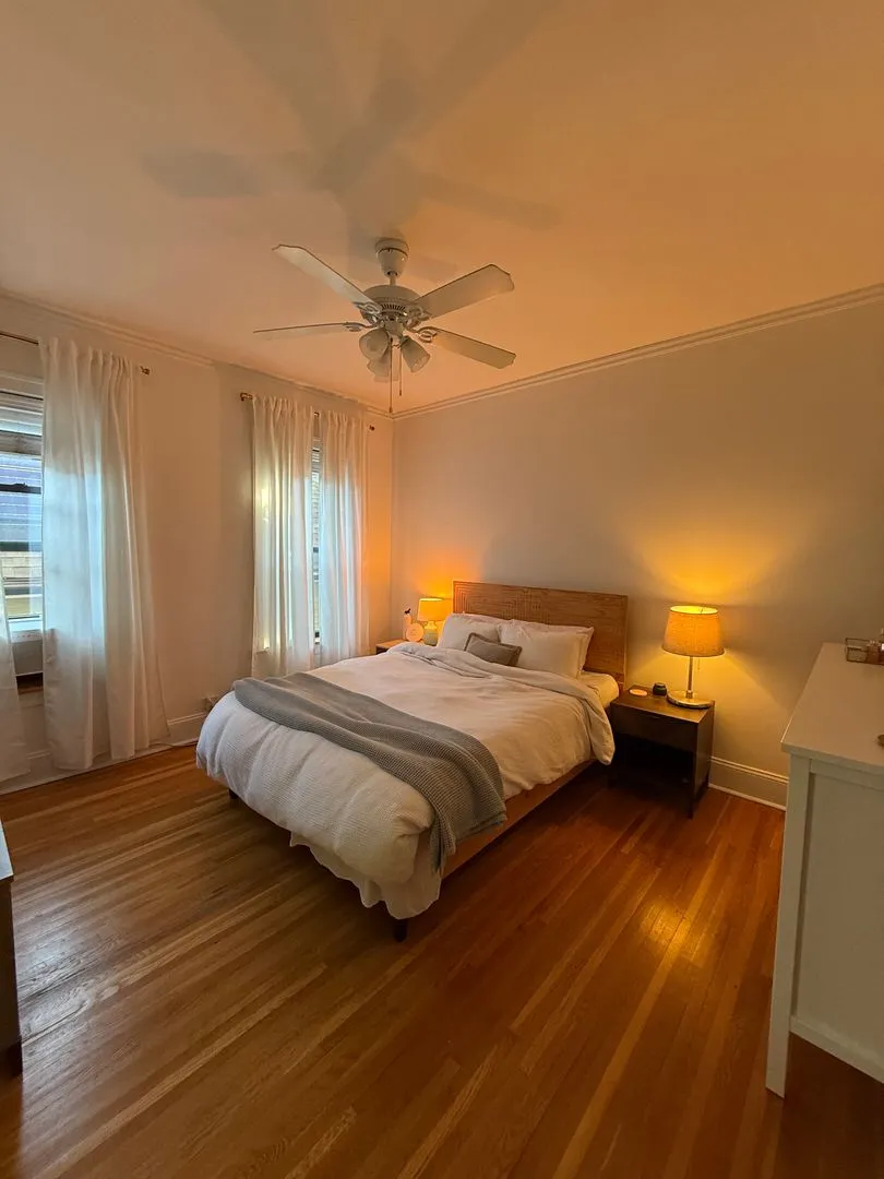 856 W Wolfram St, , 60657, USA 60657-unit#2E-Chicago-IL