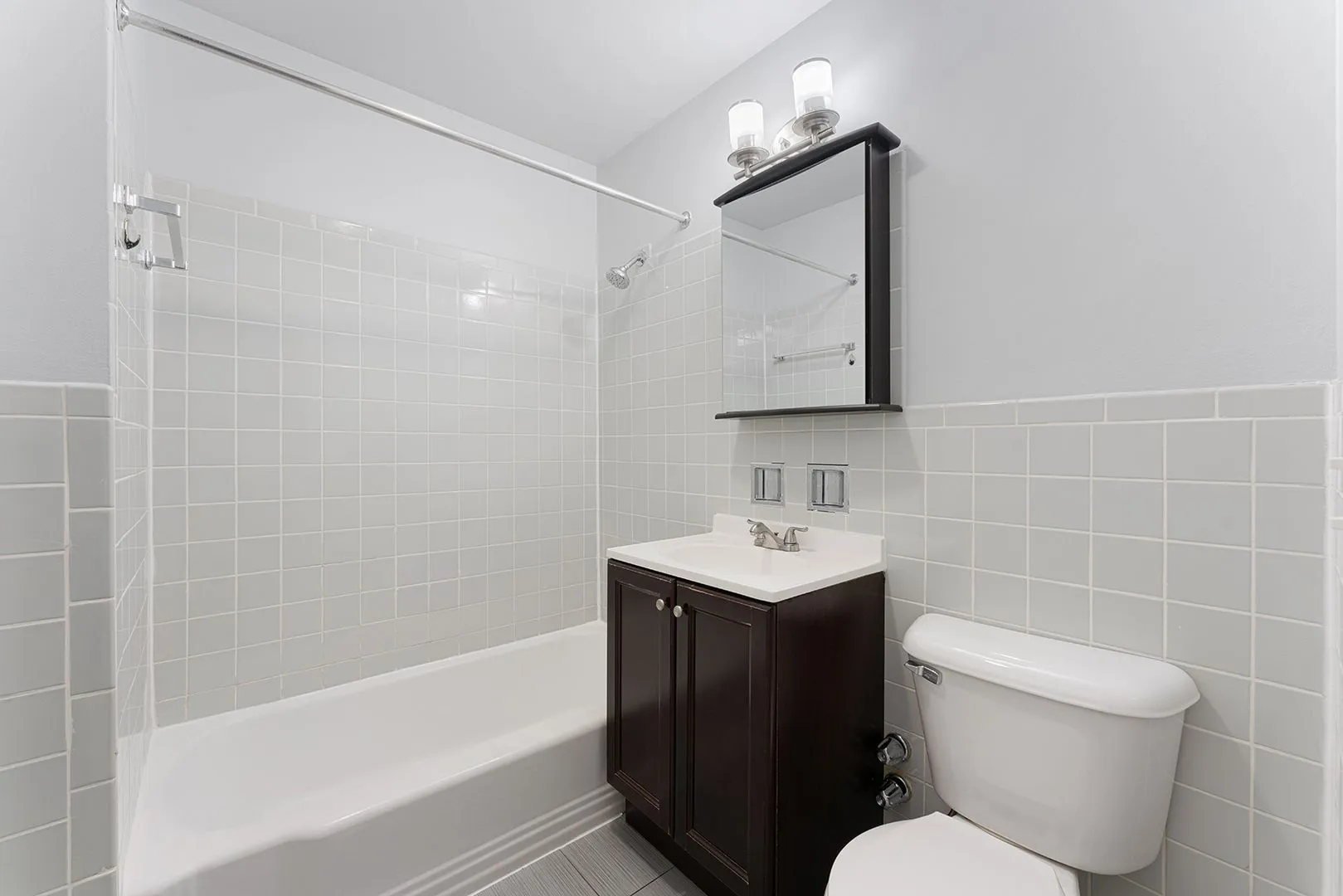 6021 N Winthrop Ave, , 60660, USA 60660-unit#405-Chicago-IL