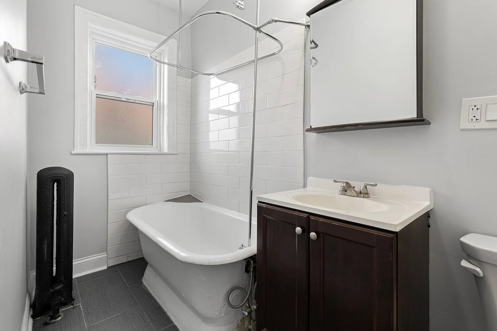 6116 N Winthrop Ave, , 60660, USA 60660-unit#2W-Chicago-IL