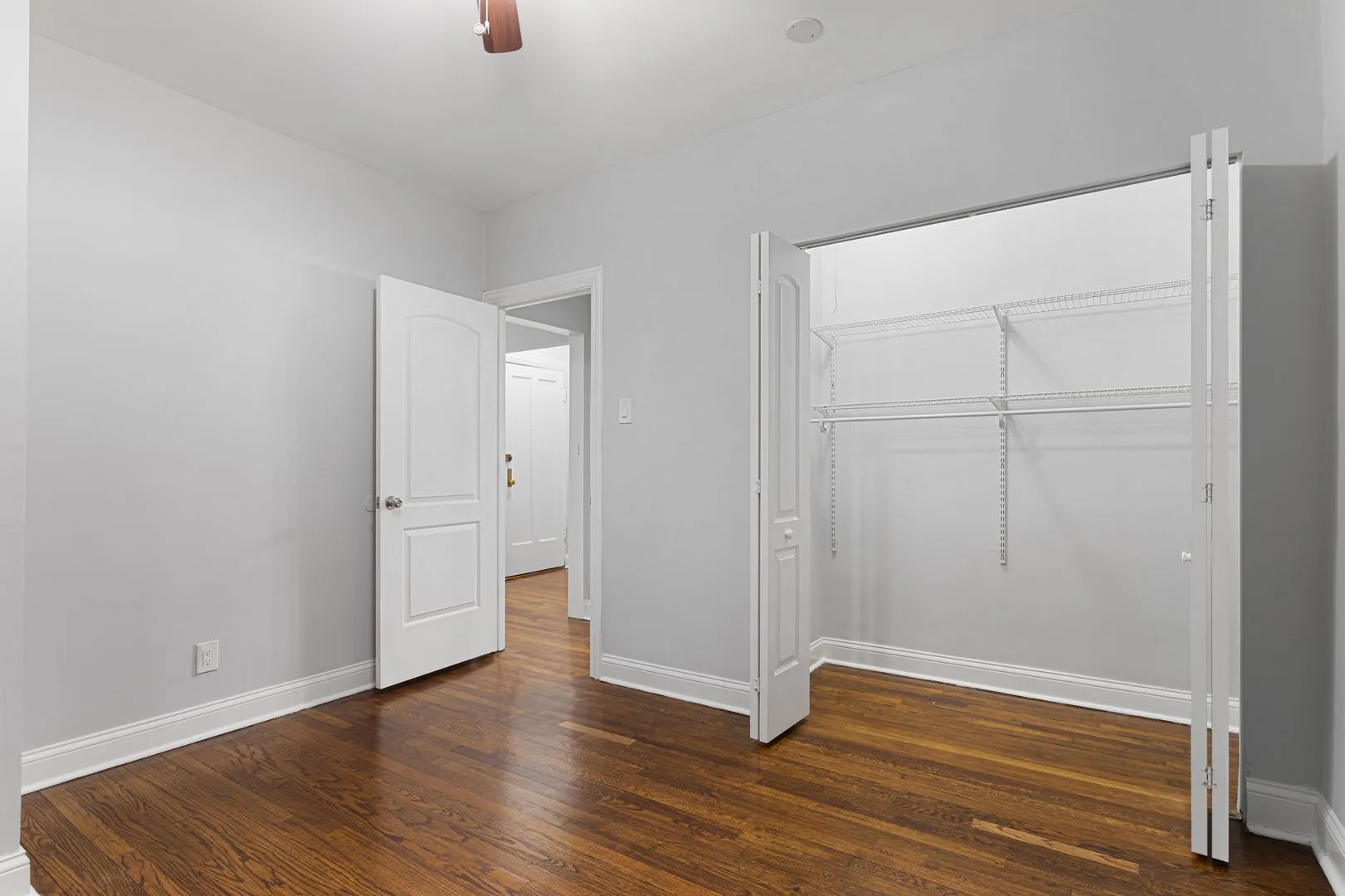 6112 N Winthrop Ave, ,  60660, USA 60660-unit#2W-Chicago-IL