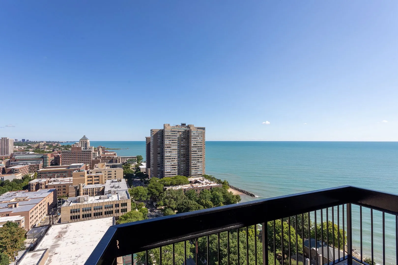 6166 N Sheridan Rd, ,  60660, USA 60660-unit#4D-Chicago-IL