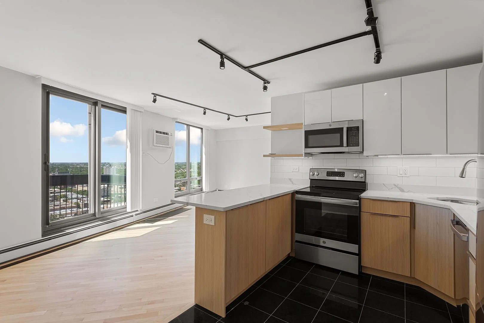 6166 N Sheridan Rd, ,  60660, USA 60660-unit#28K-Chicago-IL