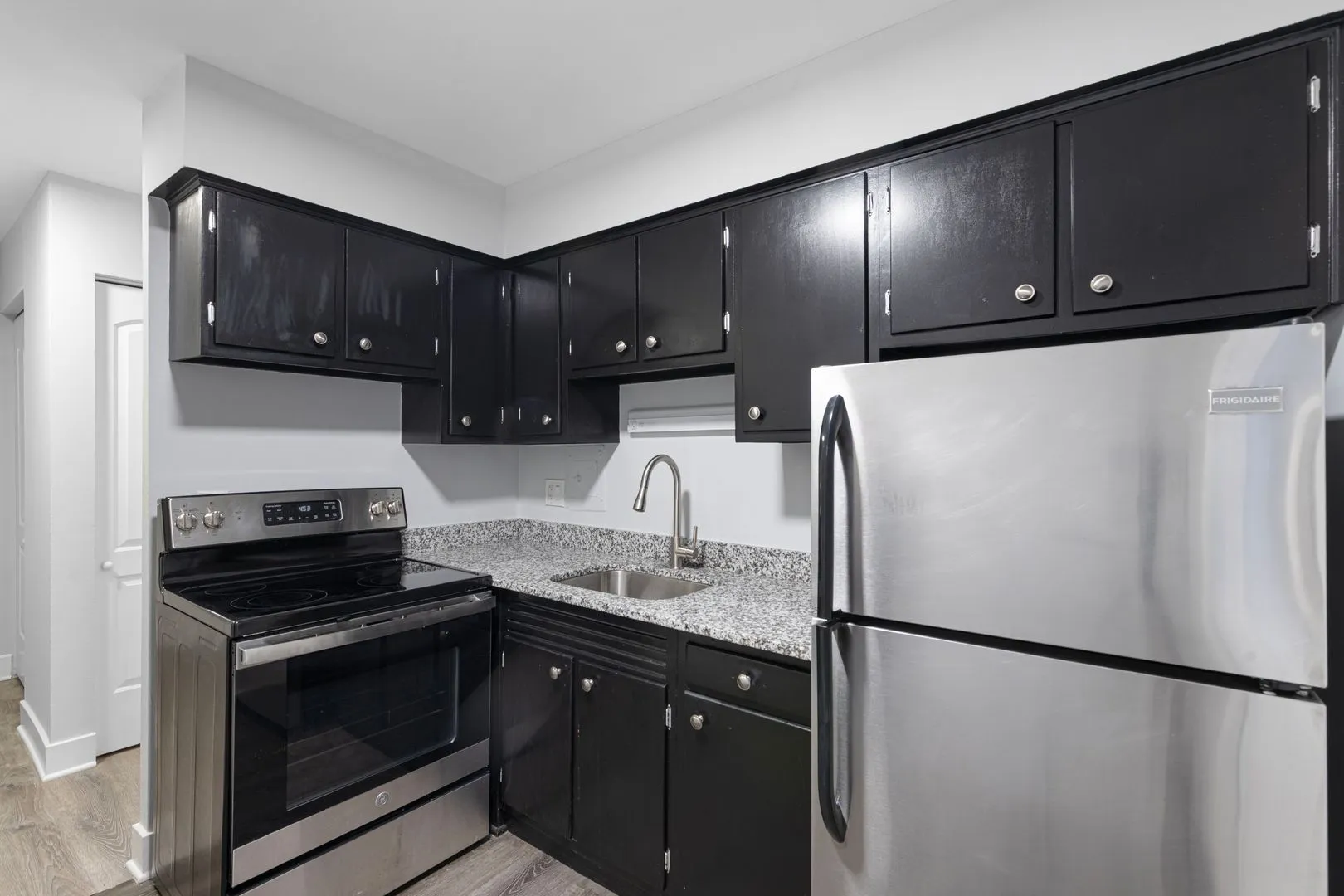 6021 N Winthrop Ave, , 60660, USA 60660-unit#402-Chicago-IL
