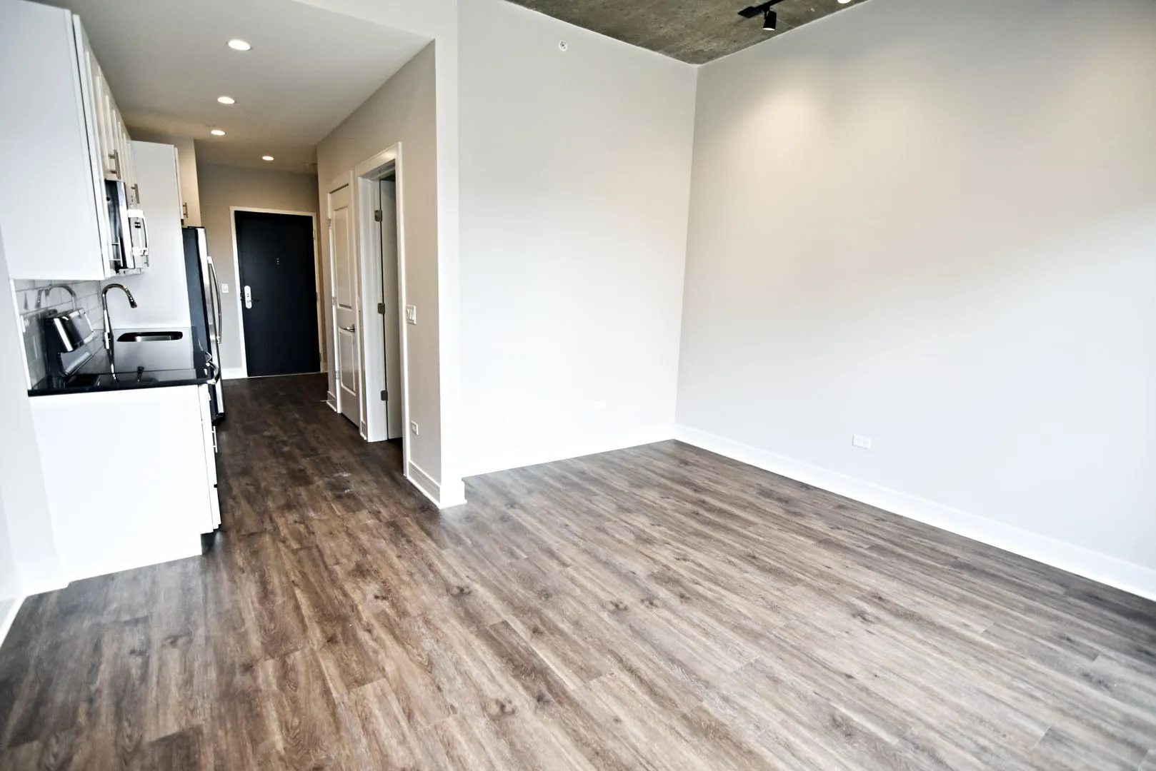 N Broadway, , , USA IL-unit#3833-309-Chicago-IL