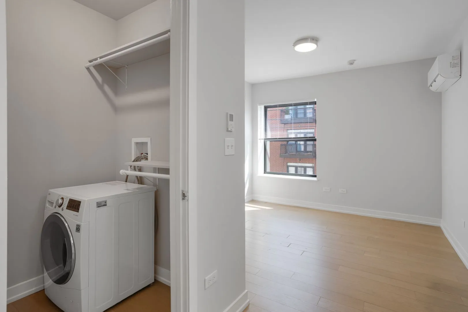 6019 N Winthrop Ave, , 60660, USA 60660-unit#409-Chicago-IL