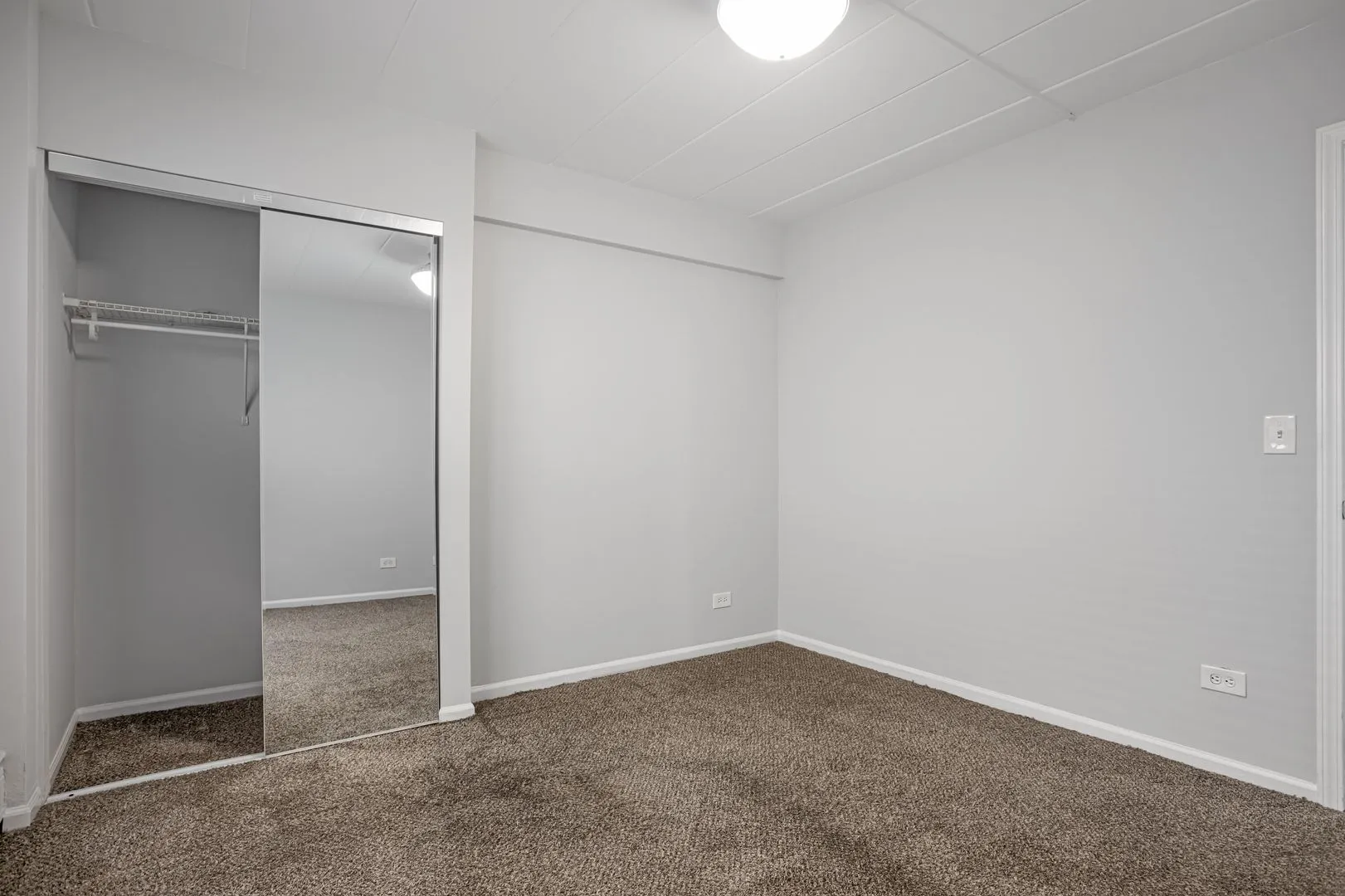 6007 N Kenmore Ave, ,  60660, USA 60660-unit#203-Chicago-IL