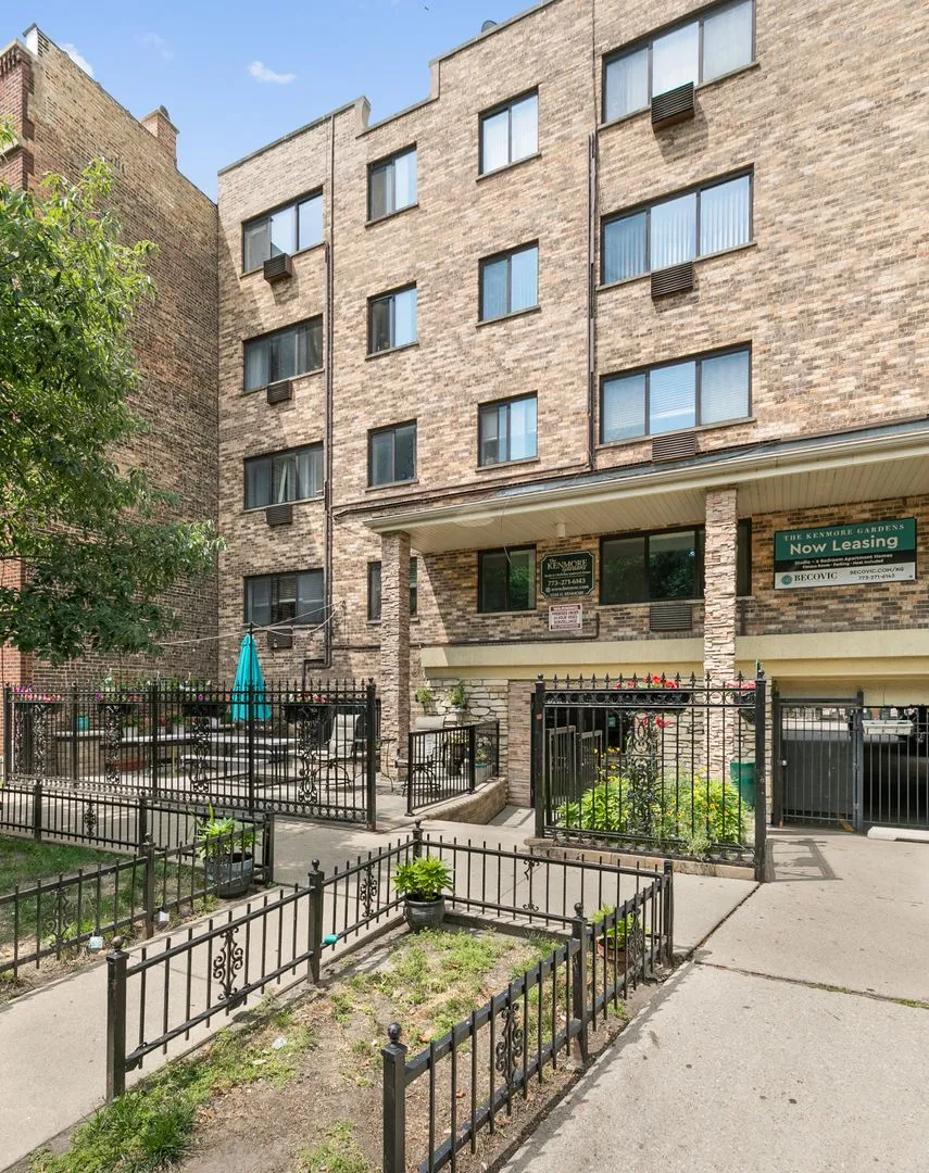 5534 N Kenmore Ave, ,  60640, USA 60640-unit#206-Chicago-IL