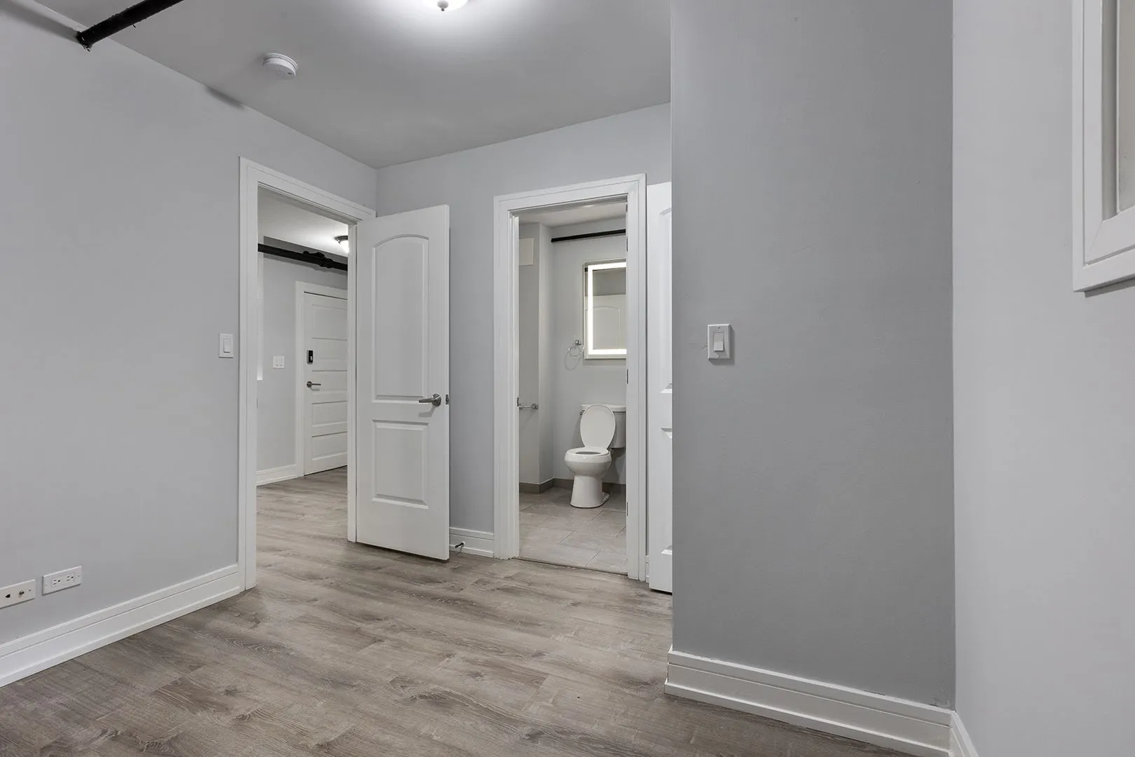 6110 N Winthrop Ave, , 60660, USA 60660-unit#G-Chicago-IL