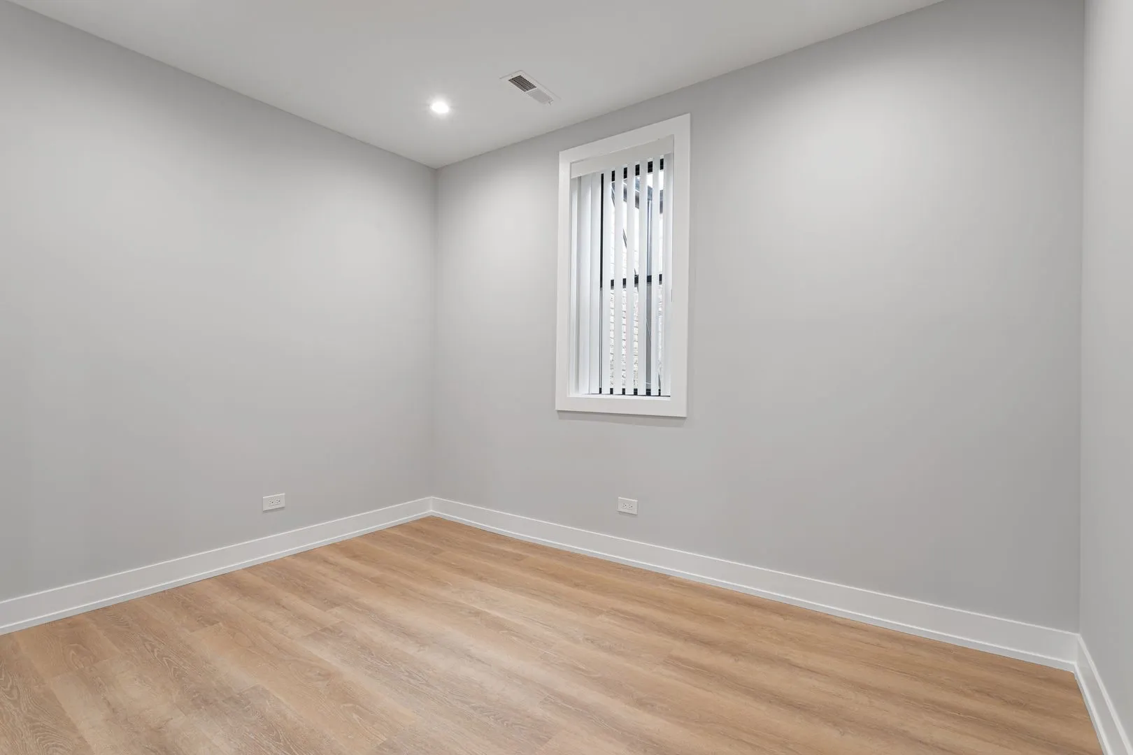 1556 W Juneway Terrace, , 60626, USA 60626-unit#3O-Chicago-IL