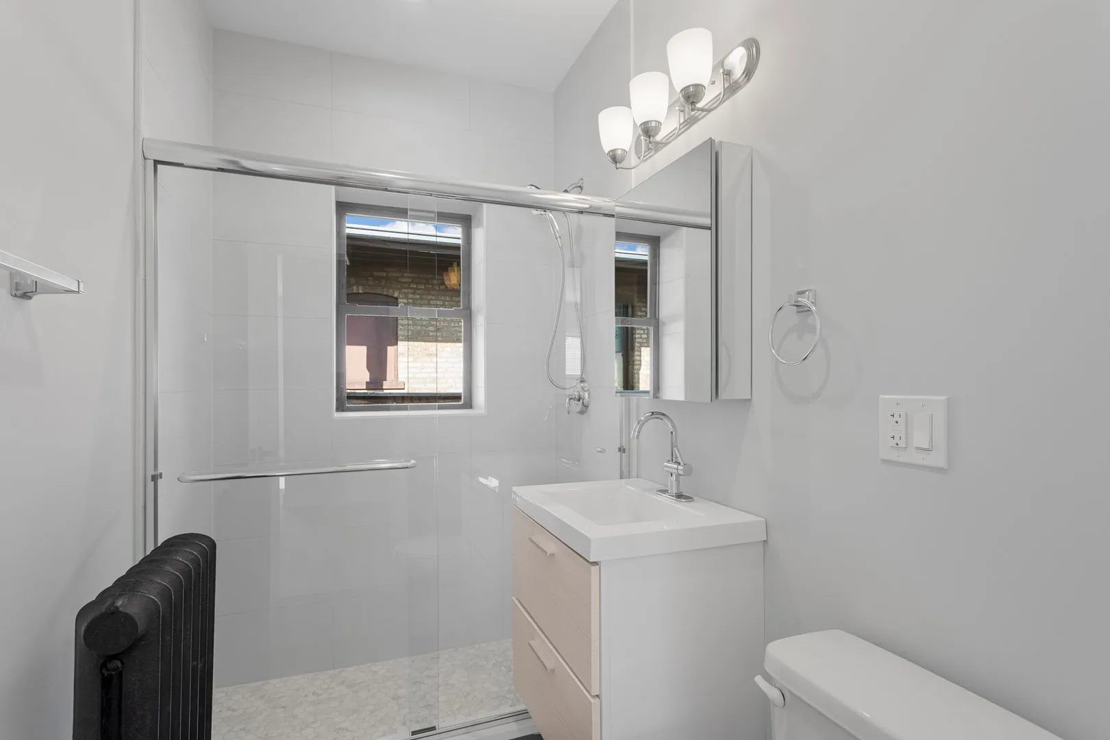 1706 W Juneway Terrace, ,  60626, USA 60626-unit#3H-Chicago-IL