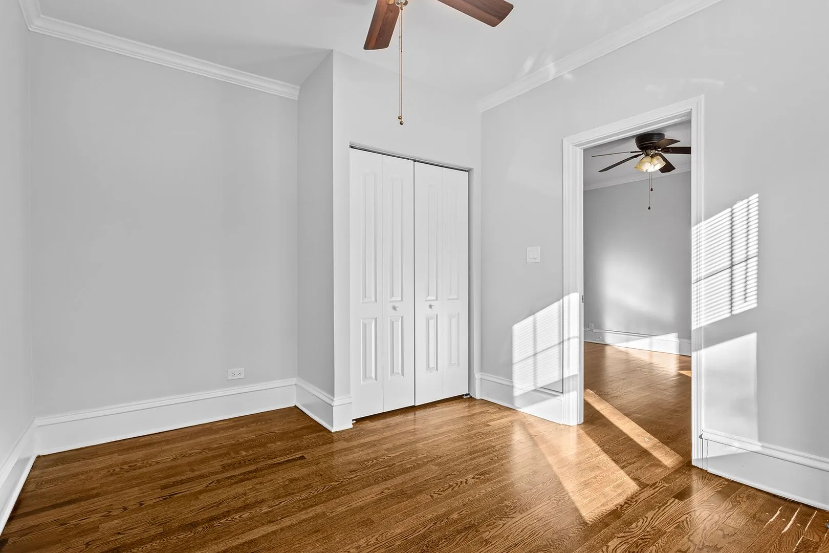 6110 N Winthrop Ave, , 60660, USA 60660-unit#1E-Chicago-IL