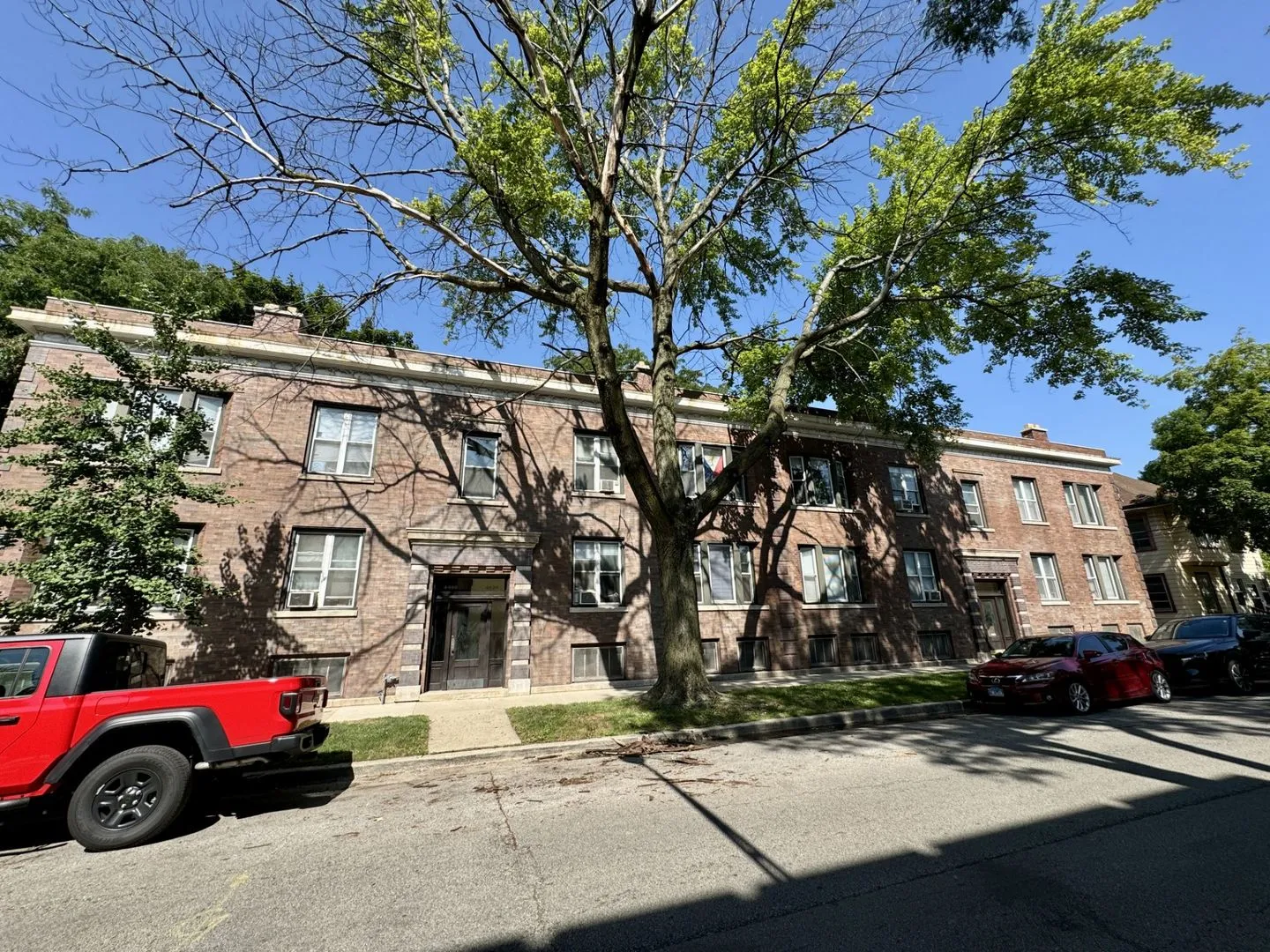 4400 N Hamilton Ave, , 60625, USA 60625-unit#2S-Chicago-IL