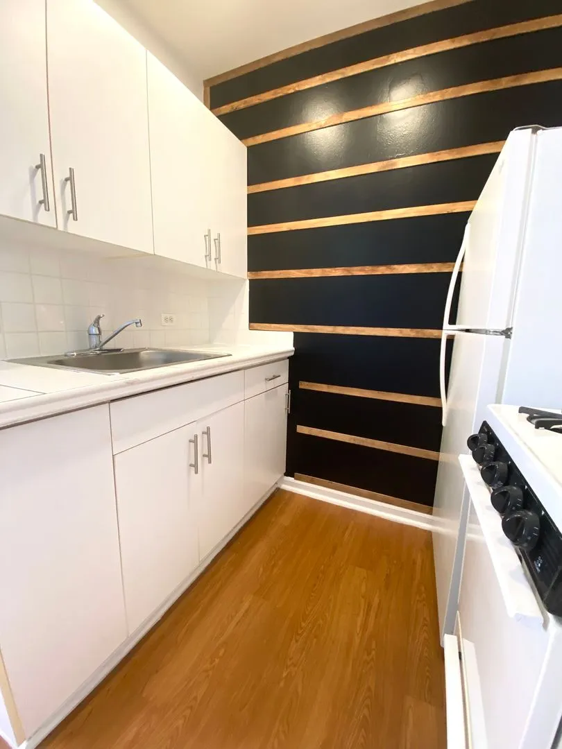 4241 N Kenmore Ave, , 60613, USA 60613-unit#.108-Chicago-IL