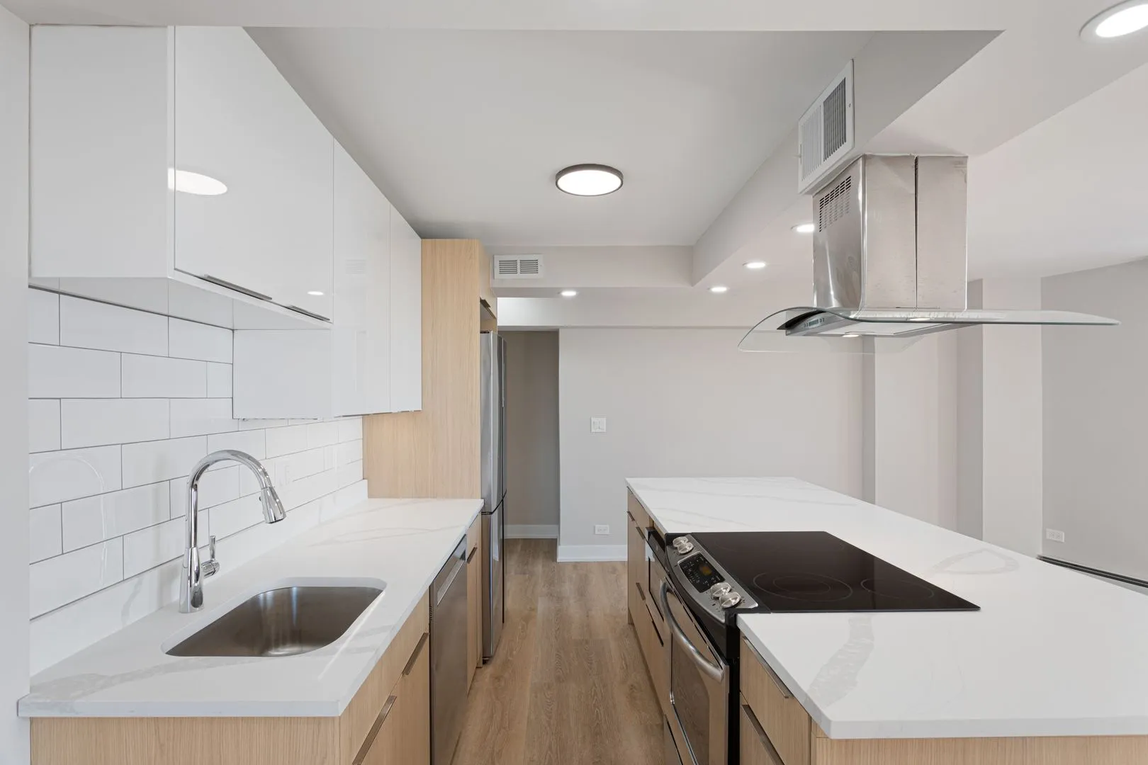 6166 N Sheridan Rd, , 60660, USA 60660-unit#20K-Chicago-IL
