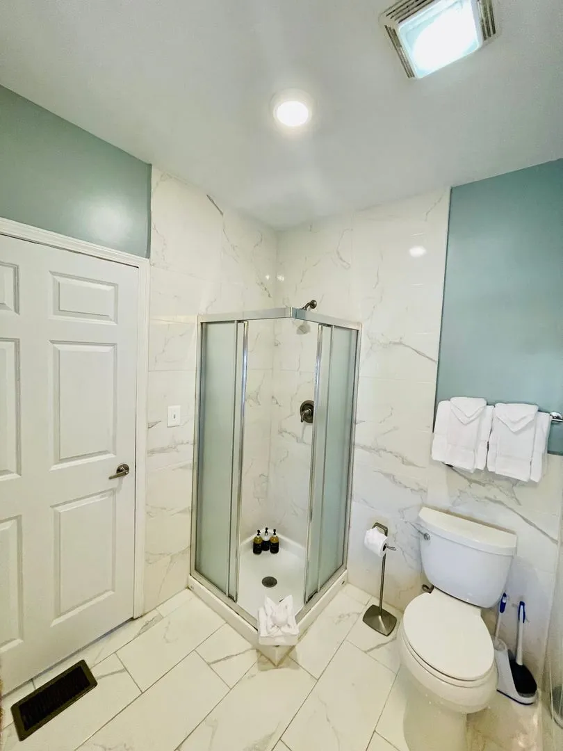 1742 W Division St, ,  60622, USA 60622-unit#1742-COACH-Chicago-IL