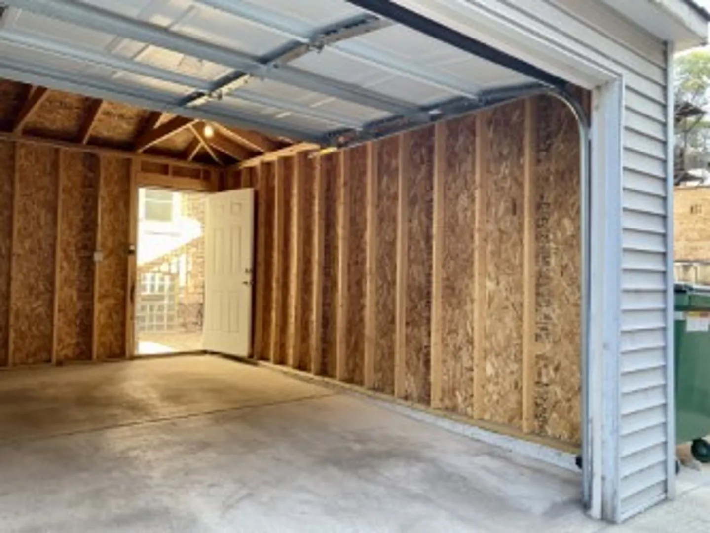 831 W Wolfram St, ,  60657, USA 60657-unit#2R-Chicago-IL