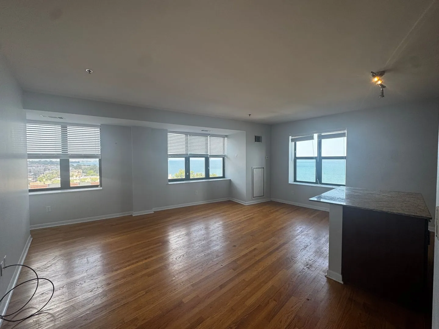 1337 W Fargo Ave, ,  60626, USA 60626-unit#401-Chicago-IL